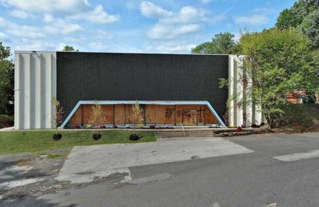 4000 BRIDGE Street photos photos