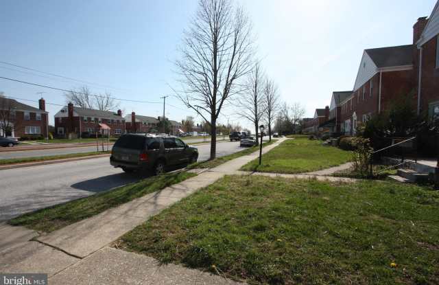 8164 LOCH RAVEN BOULEVARD Gallery 2