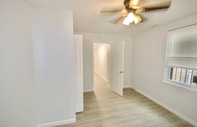 46 Galveston St Sw # C - 46 Galveston Street Southwest, Washington, DC 20032