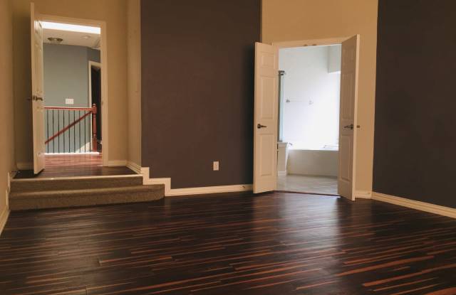 2562 Autumn Lane Gallery 4