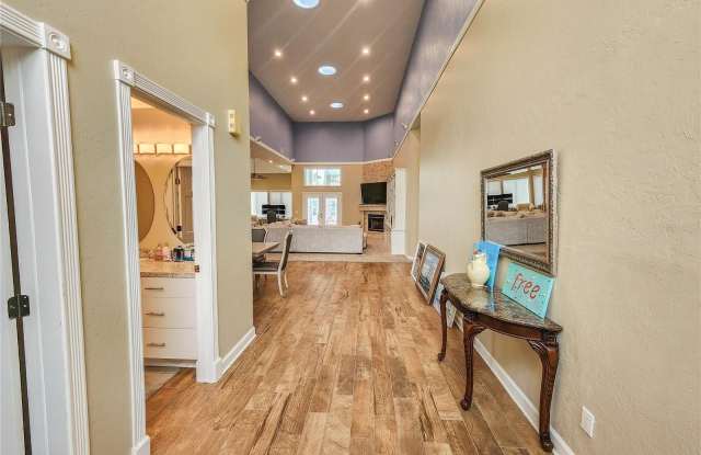 1 BAY POINTE DRIVE Gallery 4