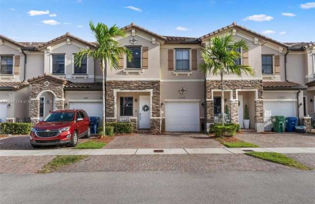11468 SW 252nd St photos photos