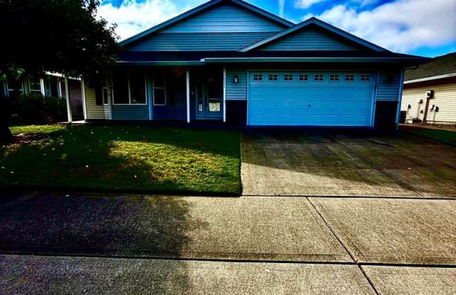Single story 3 Bed Room 2 Bath 2 Car Garage ,AC in the home Gallery 1