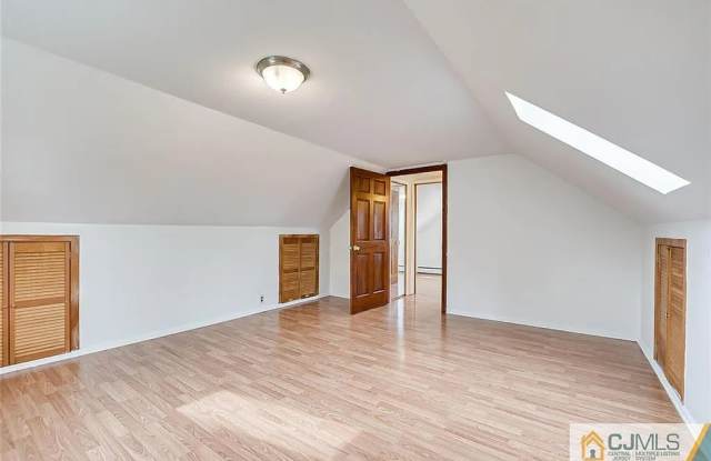 237 Loring Avenue Gallery 4