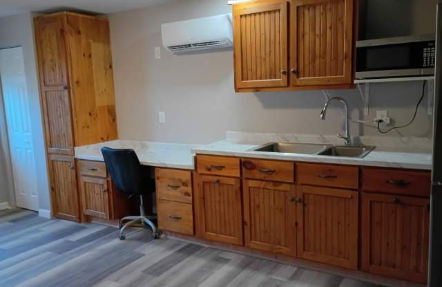 209 Wakefield Pl Gallery 2