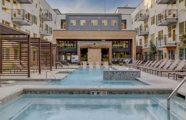 Alta Stone at the Gateway photos photos