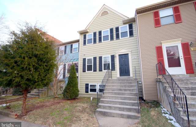 921 BARTON OAKS PLACE - 921 Barton Oaks Place, Herndon, VA 20170