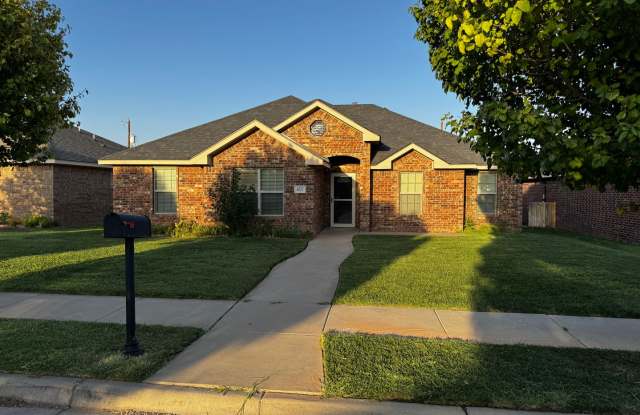 Located in Tradewinds! 3/2/2 photos photos Located in Tradewinds! 3/2/2 photos photos