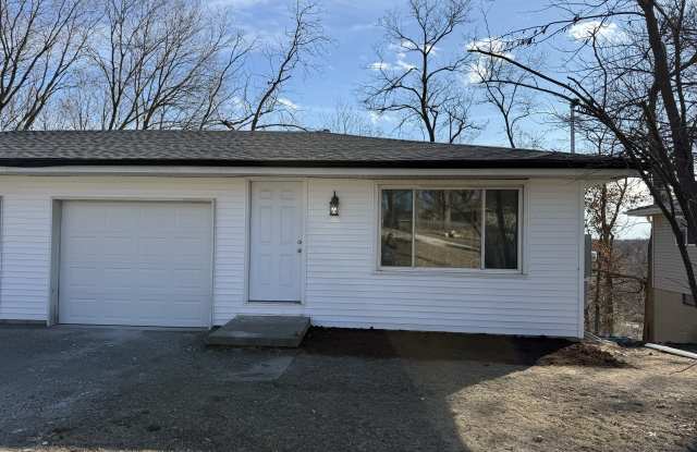 2514 West Martin Luther King Junior Drive - 1 - 2514 West Martin Luther King Junior Drive, Peoria, IL 61605