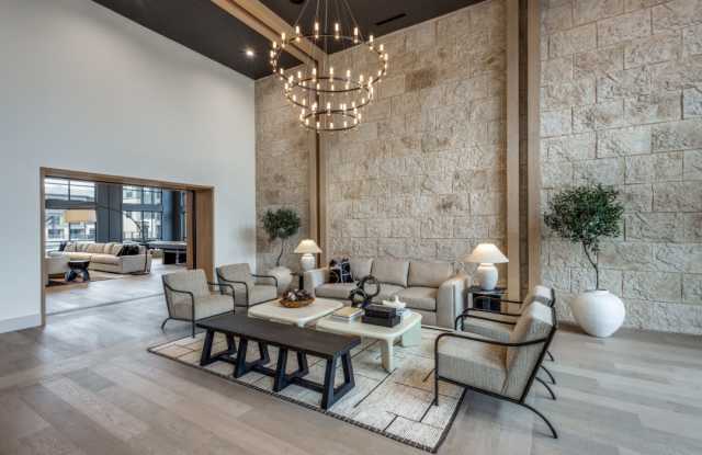 Vero McKinney Gallery 3
