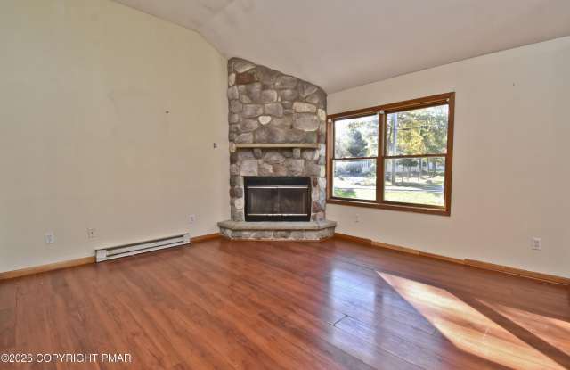 282 Pocono Boulevard Gallery 2