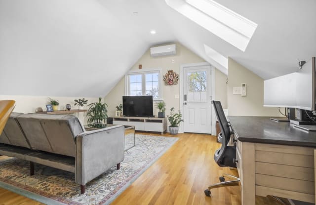 183 Highland Avenue - 183 Highland Avenue, Somerville, MA 02143