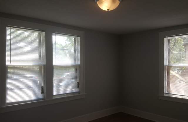 621 5th Avenue Southeast - 1 Gallery 3