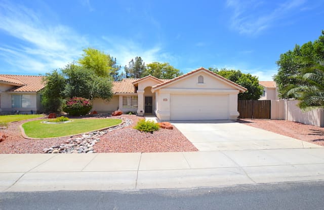 7229 West Crest Lane - 7229 West Crest Lane, Glendale, AZ 85310