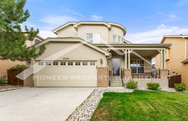 Beautiful Home with 2 Car Garage,Backyard, and Central A/C photos photos