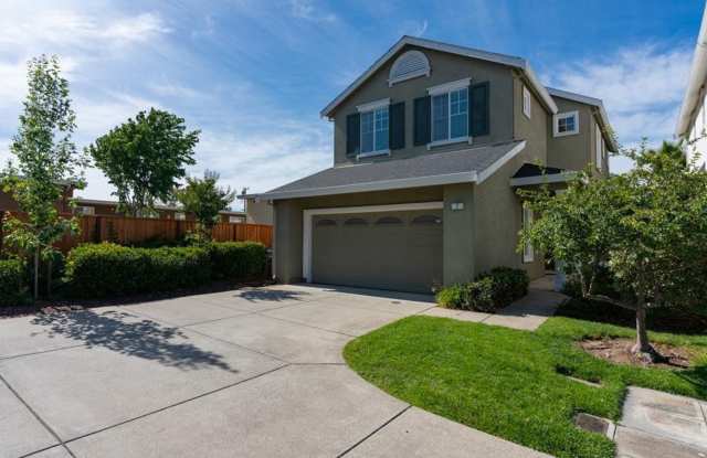 Stunning Updated Alameda Home w/ Backyard Deck & Custom Features photos photos Stunning Updated Alameda Home w/ Backyard Deck & Custom Features photos photos