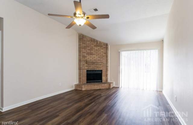 22710 Timber Dust Circle Gallery 2