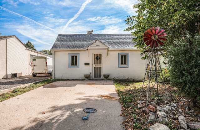 Fantastic House In Desirable Englewood Neighborhood photos photos