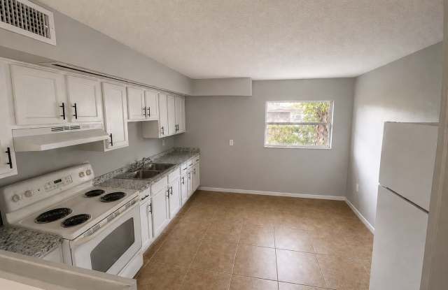 927 N. Iowa A - 3 Gallery 3