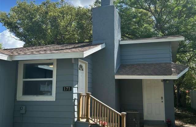 171 N OAK STREET - 171 North Oak Street, Longwood, FL 32750