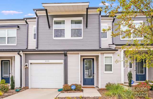 3133 Hutton Gardens Lane - 3133 Hutton Gardens Lane, Charlotte, NC 28269