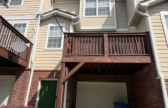 Charming Three-Story Townhome photos photos