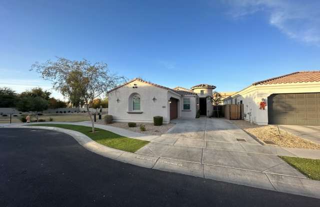 2812 East Sunland Avenue photos photos