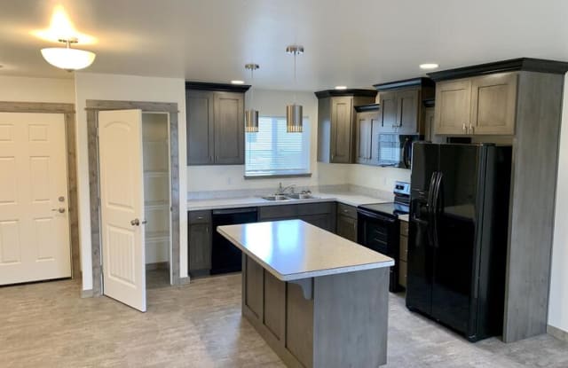 841 Gibbon Street - 4 - 841 Gibbon St, Helena, MT 59601