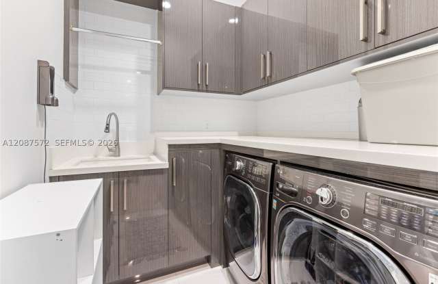 924 Evergreen Dr Gallery 3