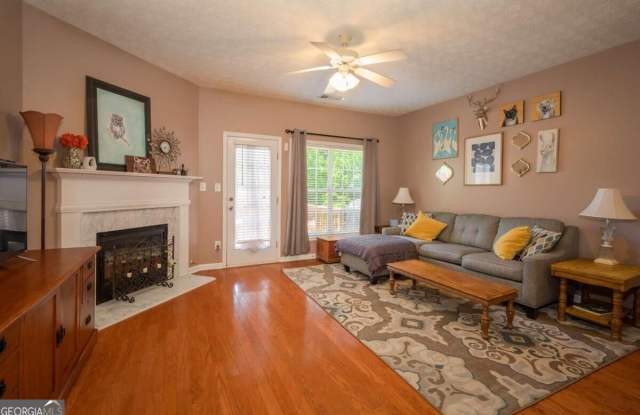 757 Brookside Parc Lane Gallery 3