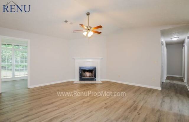 220 Westcliffe Court Gallery 2