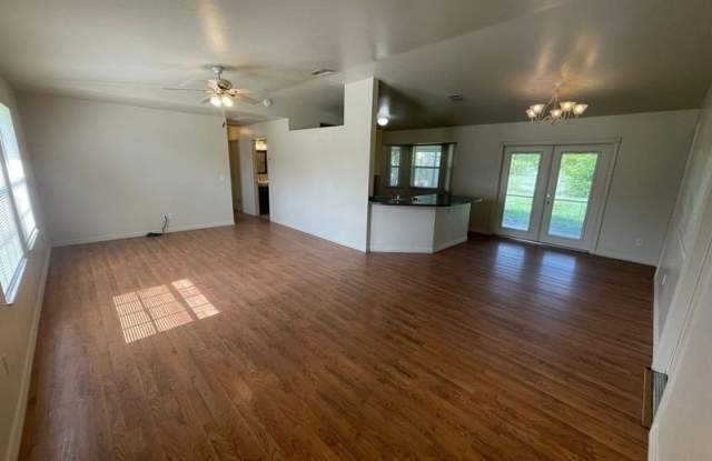 445 Candlewick Circle W Gallery 4