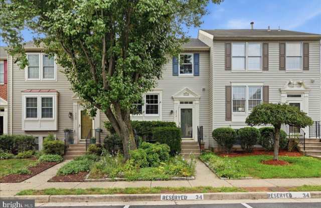 5718 CROATAN Court Gallery 3