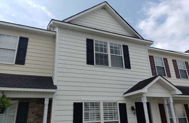 This unit is in a great location! photos photos