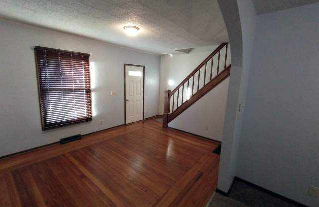 2 bedroom 1 bath duplex photos photos