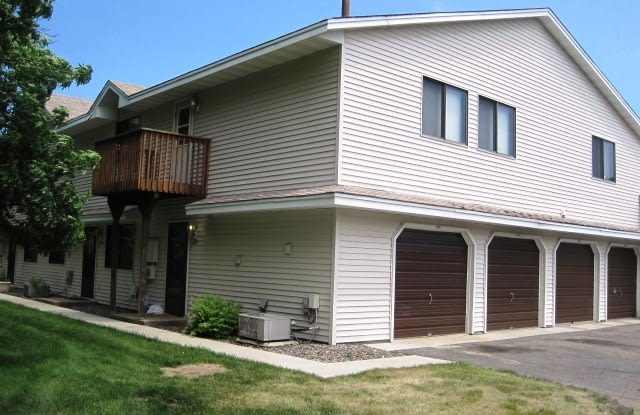 Gorgeous Remodeled Townhome! Cherry HDWD Floors, Attached Garage! photos photos