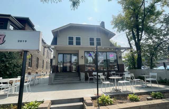 770 Grand Ave - 770 Grand Avenue, St. Paul, MN 55105