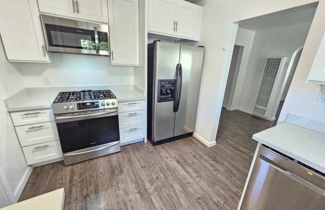 Beautiful Palo Alto Bungalow photos photos