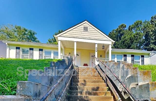 177 Lawton St SW Gallery 2