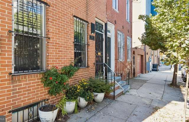 704 S 23RD Street Gallery 1