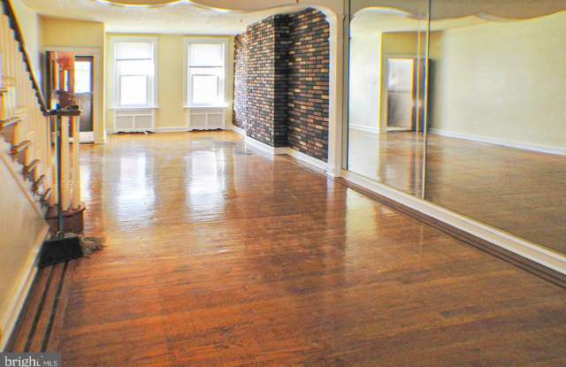 1519 S CARLISLE STREET Gallery 2