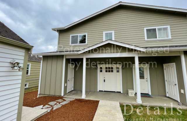**APPLICATIONS PENDING** Poulsbo 2 Bedroom with Water  Mountain Views! - 19157 3rd Avenue Northeast, Poulsbo, WA 98370