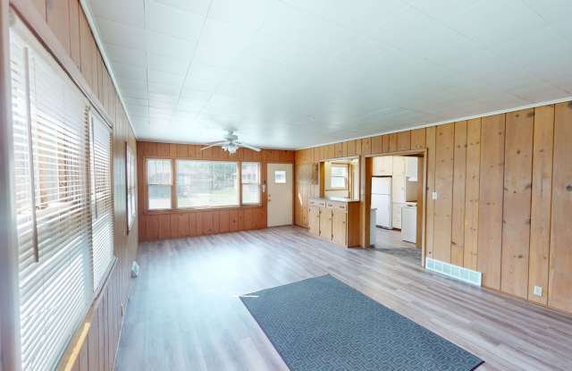 4 Bedroom House Available August 1st, 2026 - 3908 Ontario Street, Ames, IA 50014