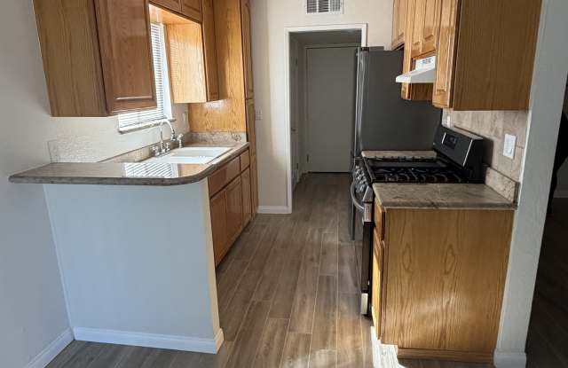 14265 Terra Bella St photos photos