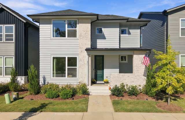 271 Parkland Drive Gallery 1