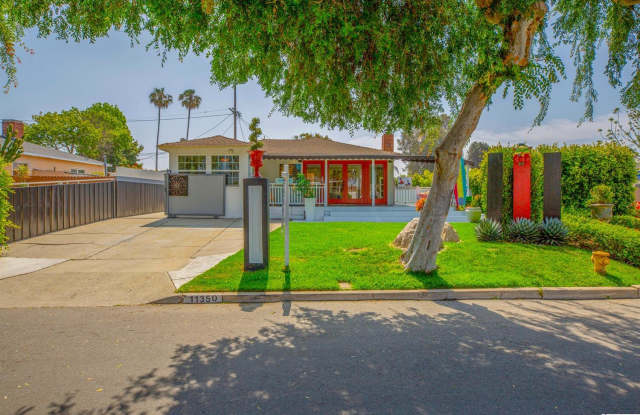 11350 Nina Place - 11350 Nina Place, Los Angeles, CA 90230