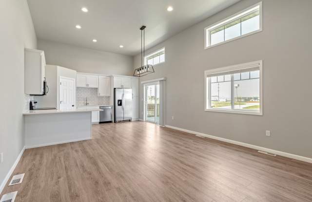 3609 56th St S - 1 photos photos