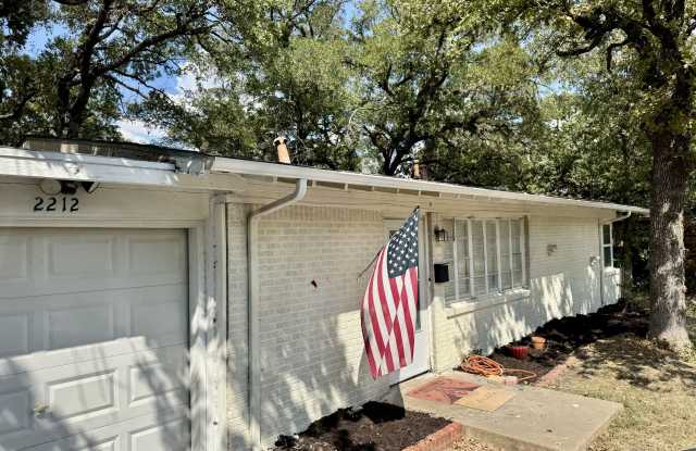 2212 Sturges Drive - 2212 Sturges Drive, Fort Worth, TX 76112