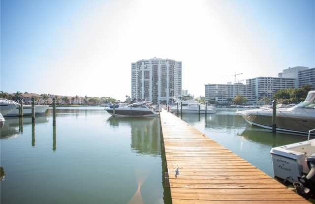 523 Leslie Dr photos photos