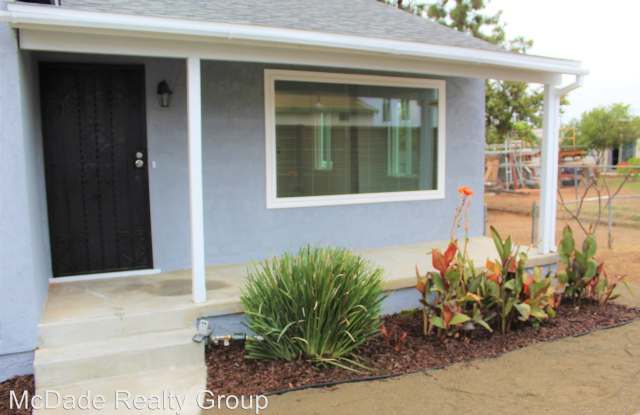 2334 Westwood St. (Back House) Gallery 2